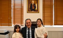 Yalova’da Kitap Dostu Çocuklar Kütüphaneler Haftası’na İlham Oldu