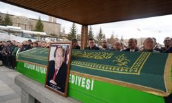 Gazeteci Feridun Fazıl Özsoy Erzurum’da Son Yolculuğuna Uğurlandı