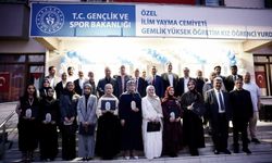 İlim Yayma Cemiyeti Gemlik Kız Öğrenci Yurdu’nda Mezuniyet Töreni Düzenlendi