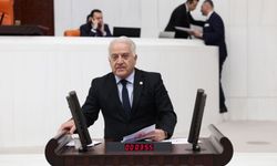 Becan: “19 Mayıs Gençlik ve Spor Bayramını tebrik ederim”