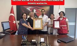 Yalova Eğitim ve Araştırma Hastanesi’ne Türk Kızılayı’ndan Gümüş Madalya Ödülü