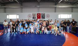 Yalova Belediyesi Spor Kulübü Güreşçilerinden Büyük Zafer: 23 Madalya Kazandılar