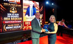 Cemil Demiryürek, “Son 25 Yılın En Başarılı YTSO Başkanı” Ödülünü Aldı