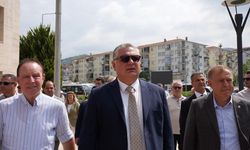 Özgür Özel Karamürsel'de Vatandaşlarla Buluştu