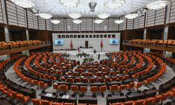 Siyasi Partilerin "Çerçeve Yasa" Mesaisi: Meclis'te Kritik Gün