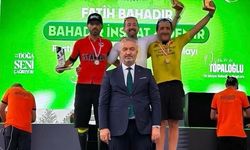 Nebiyan'da Yalovalı Bisikletçilerden Kürsü Başarısı