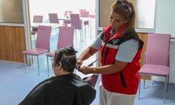 Yalova Huzurevi’nde Büyükler İçin Kuaför Hizmeti