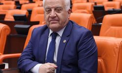 Tahsin Becan’dan Enflasyon Eleştirisi: “Yoksullaştırarak Enflasyonla Mücadele Ediliyor”