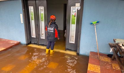 Yalova’da Şiddetli Yağış Sonrası Ekipler Seferber Oldu