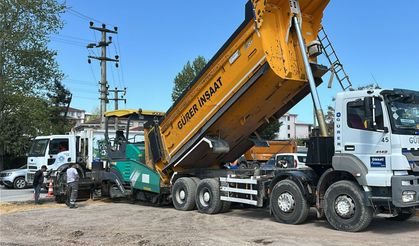 Çiftlikköy’de Büyük Yol Hamlesi: 8 Bin 500 Ton Asfalt ve 35 Bin Metrekare Parke Çalışması Başladı