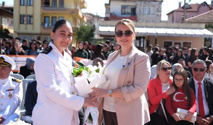 Altınova’da 19 Mayıs Coşkusu: Gençlerin Gösterileri Büyük Beğeni Topladı