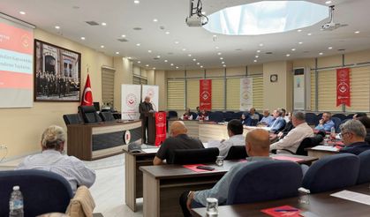Yalova’da Muhtarlara Sosyal Risk Haritası Anlatıldı