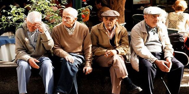 Türkiye’de yaşlı nüfusu arttı: 8 milyon 722 bin 806 kişi