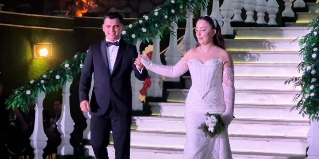 Topal ve Dinçer Ailelerinin Mutlu Günü: Ahmet Topal ile Gizem Dinçer Dünyaevine Girdi