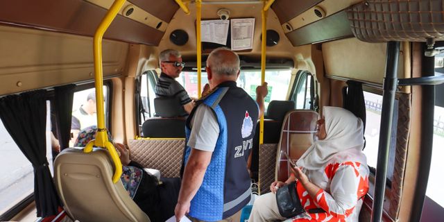 Yalova’da M Plakalı Minibüslere Denetim: Klima, Ruhsat ve Kılık Kıyafet Kontrolü