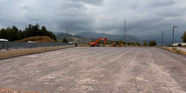 Yalova’da Hastane Otopark Sorununa Çözüm: 80 Araçlık Yeni Otopark Hizmete Açıldı