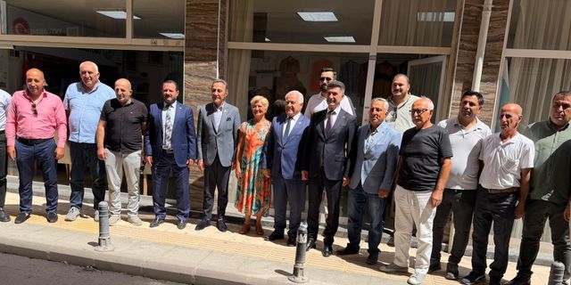 CHP Heyeti Yalova Anadolu Dernekleri Federasyonu’nu Ziyaret Etti: Gündemde Aile Yapısı ve Deprem Riski