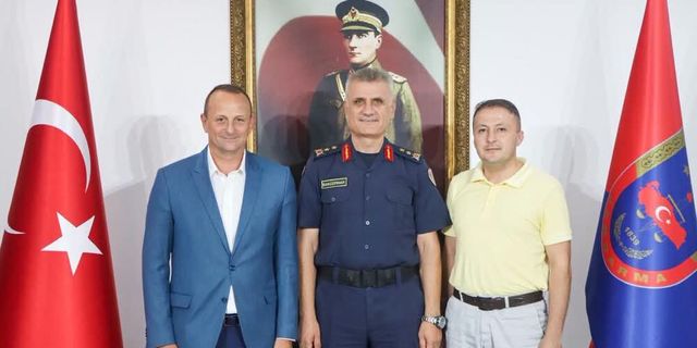 Tümgeneral Mustafa Bakçepınar’a Bursa İl Jandarma Komutanlığı’nda Ziyaret