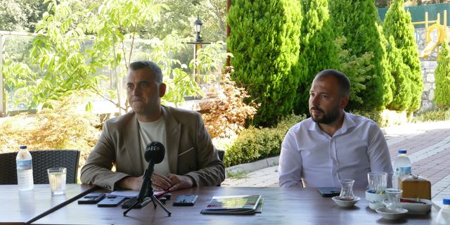 Kadıköy Belediyesi'nden Basın Toplantısı: Altyapı, Ulaşım ve İlçe Olma Talebi Masaya Yatırıldı
