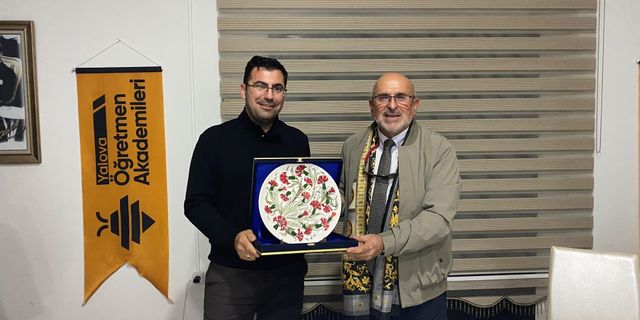 Yalova Öğretmen Akademileri İlk Programıyla Başladı