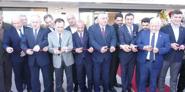 Trident Dent Yalova’da Törenle Açıldı
