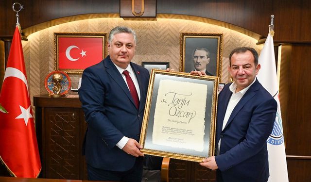 Tanju Özcan, Başkan Gürel’i ziyaret etti