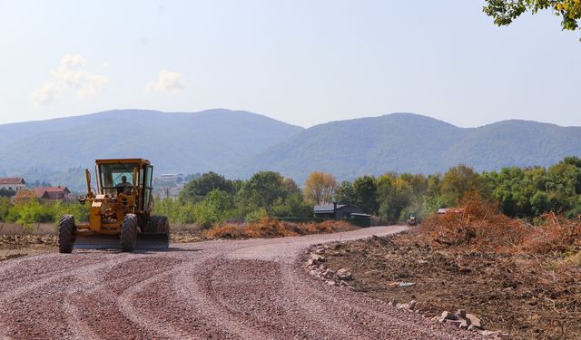 Çiftlikköy’de yeni yollar açılıyor