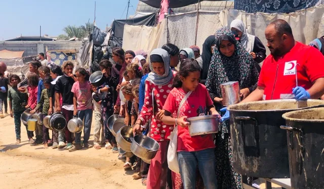 Türk Kızılay’dan Gazze’ye gıda desteği