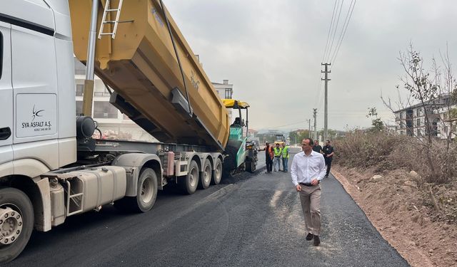 Çiftlikköy’de 11 Bin 500 ton asfaltlama başladı