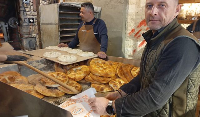 Ramazan ayının vazgeçilmezi, ‘Ramazan Pidesi’ dediler