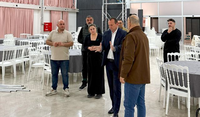 Çiftlikköy Belediyesi’nden Düğün Salonuna Yaz Dokunuşu