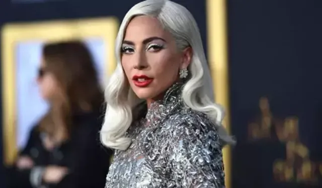 Lady Gaga’dan Tarifeli Uçak Sürprizi