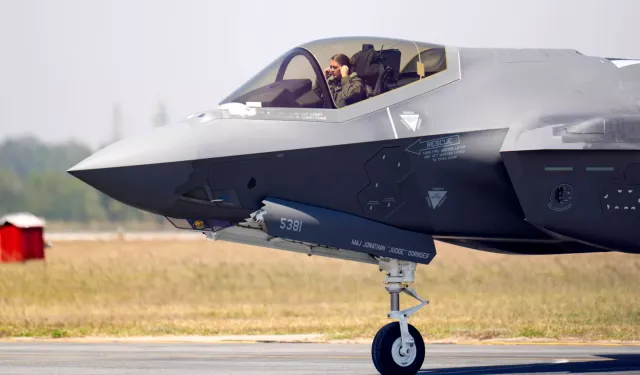 B-2’ler Fordo’yu Vuracak mı? ABD’nin Kararı Bekleniyor