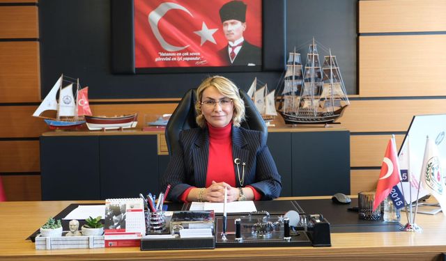 Altınova Belediye Başkanı Yasemin Fazlaca CHP’den İstifa Etti