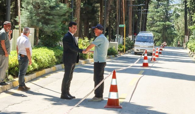 Yalova Belediyesi’nden Mezarlıklarda Bayram Hazırlığı