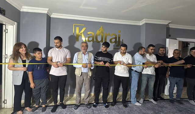 BATMAN BASINI, KADRAJ’IN YENİ YUVASINDA BULUŞTU