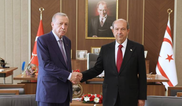 Erdoğan’dan KKTC’de Dikkat Çeken Mesaj: “Artık Barakada Değil, Devletin Şanına Yakışan Yerdeyiz”
