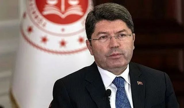 Ehliyetler İptal Edilecek! Düğün ve Konvoylarda Tehlike Yaratan Sürücülere Ağır Ceza Geliyor