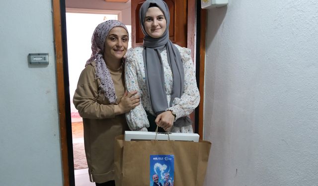 Çiftlikköy Belediyesi’nden Yeni Doğanlara “Hoşgeldin Bebek” Sürprizi