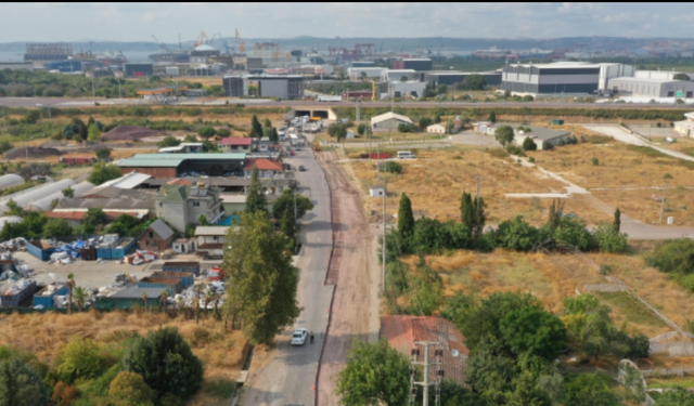 Altınova’da Yol Konforu Artıyor: Asfalt Çalışmalarında İkinci Etap Başladı