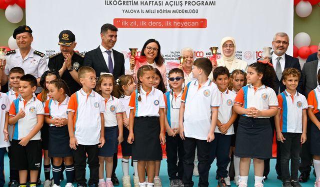 Meliha Akyol, Yalova’da 2025-2026 Eğitim Öğretim Yılı’nın İlk Ders Zilini Çaldı