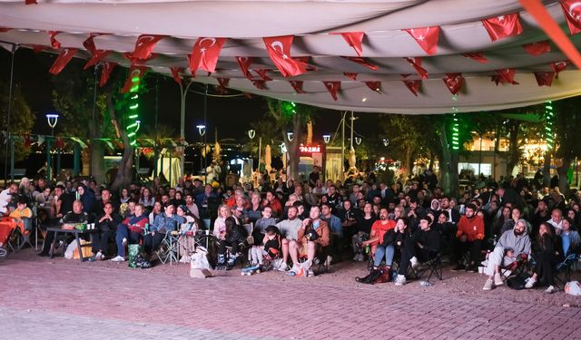 Çiftlikköylüler EuroBasket 2025 Final Heyecanını Mokamp’ta Yaşadı