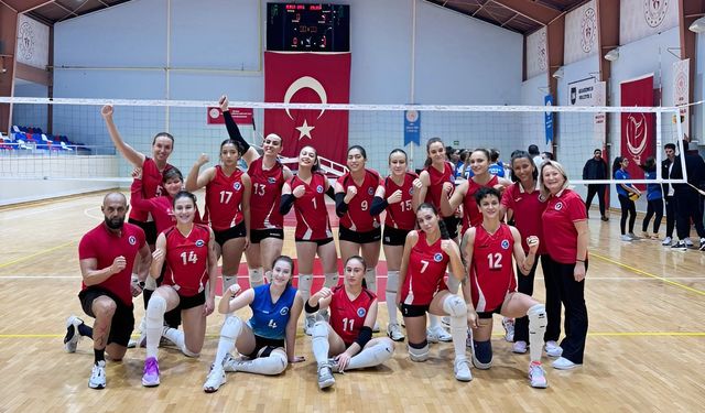 Çiftlikköy’ün Sultanları Bursa’dan Zaferle Döndü (3-0)