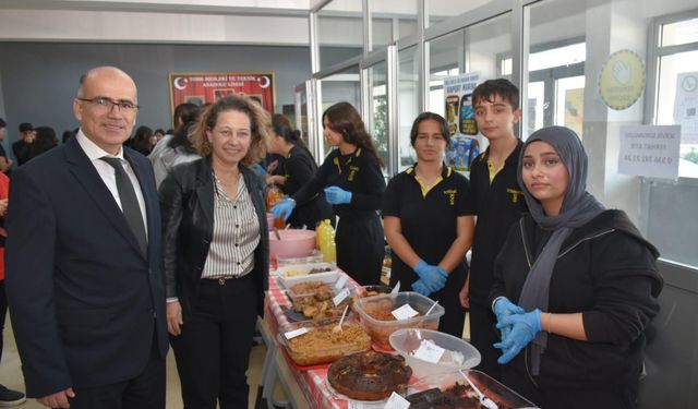 Yalova’dan Gazze’ye Uzanan İyilik Eli: “Bir Okul, Bin Gönül Kermesi” Büyük İlgi Görüyor