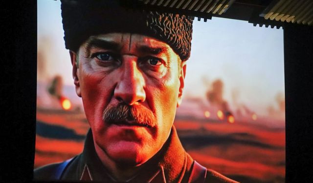 Sunay Akın, “Zafere Giden Yol” ile Yalovalıları Cumhuriyet’in Kuruluş Yıllarına Götürdü