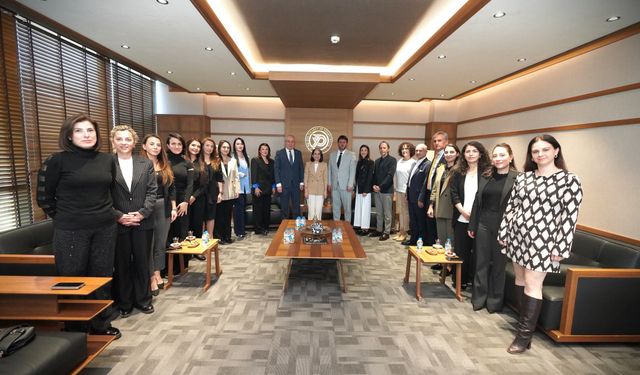 TOBB Yalova Kadın Girişimciler Kurulu’ndan YTSO’ya Nezaket Ziyareti