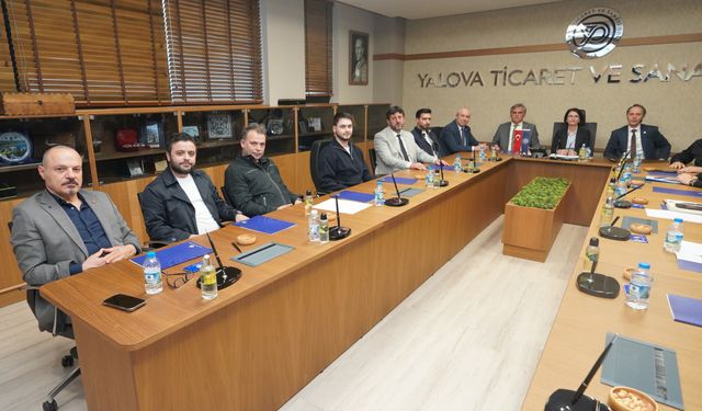 YTSO 8. Meslek Komitesi, Diş Klinikleri Temsilcileriyle Sektörel Değerlendirme Toplantısı Yaptı