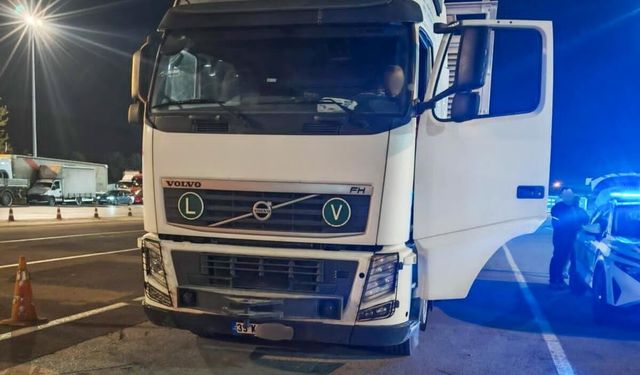 Yalova’da Gece Yarısı Ağır Yük Operasyonu: İki Araç Trafikten Men Edildi