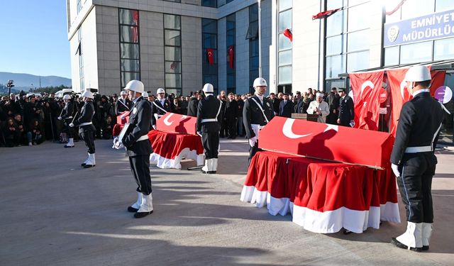 Yalova’da Üç Kahraman Polis Şehitlere Dualarla Veda