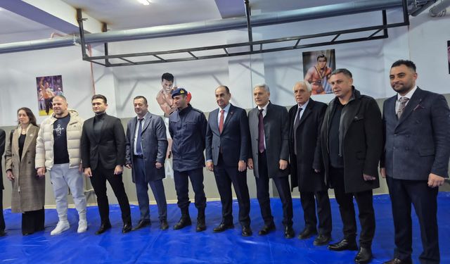 Altınova’da Nurettin ve Haydar Zafer Kardeşler Spor Salonu Açıldı